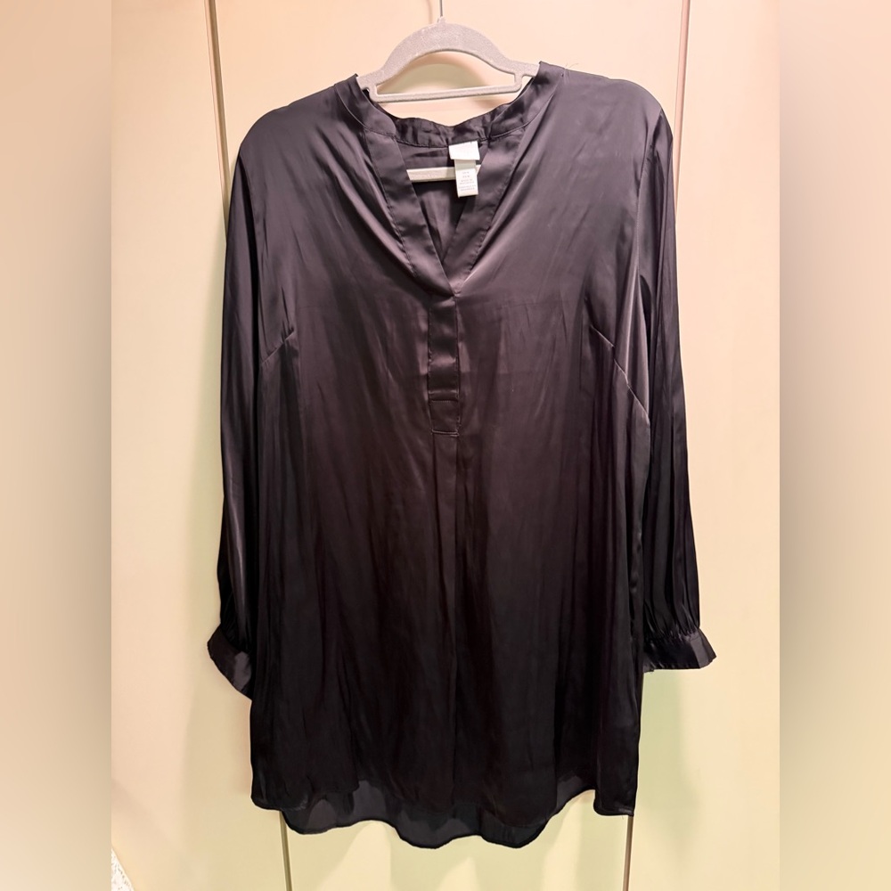 H&M Black Tunic Top